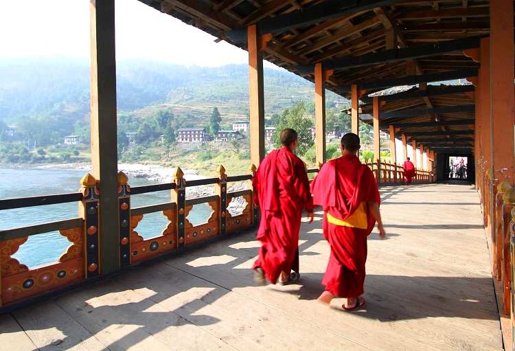 ブータンのタクツァン僧院への行き方